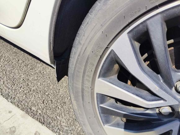 [宁波·浙B] 二手丰田卡罗拉2018款 双擎 1.8L E-CVT智尚版