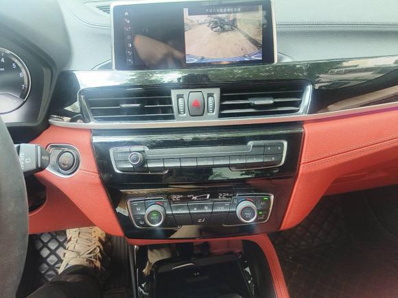 [上海·沪B] 二手宝马宝马X22020款 sDrive25i 领先型M越野套装