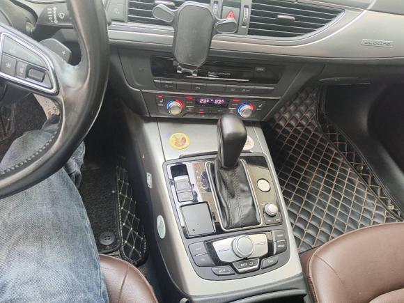 [南京·苏A] 二手奥迪奥迪A6L2017款 45 TFSI quattro 运动型