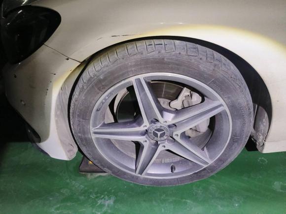 [武汉·鄂A] 二手奔驰奔驰C级2018款 C 200 L 运动版 成就特别版