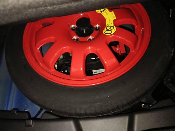 [上海·辽P] 二手捷豹捷豹XEL2018款 2.0T 250PS 奢华版