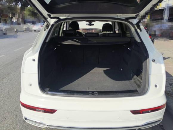 [广州·粤A] 二手奥迪奥迪Q5L2018款 40 TFSI 荣享时尚型 国VI