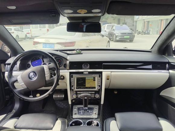 [上海·沪C] 二手大众辉腾2012款 3.0L 行政型