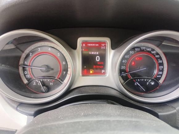 [西安·陕U] 二手道奇酷威2013款 2.4L 两驱尊尚版