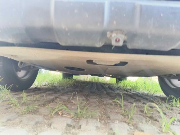 [青岛·鲁U] 二手斯巴鲁傲虎2011款 2.5i豪华版