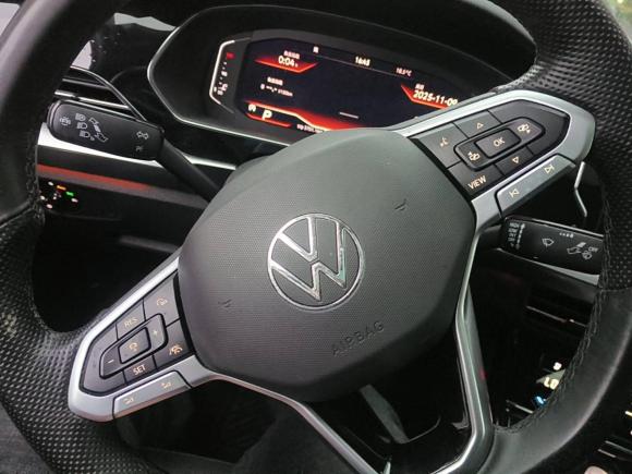 [上海·苏U] 二手大众帕萨特2022款 330TSI 豪华版