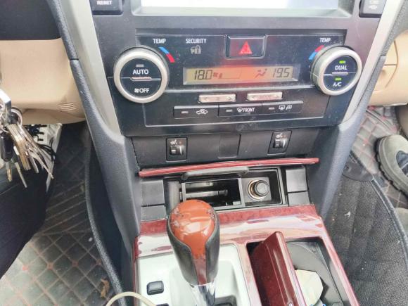 [广州·粤S] 二手丰田凯美瑞2012款 2.0G 豪华版