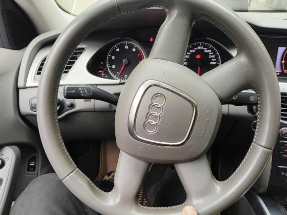 [成都·川A] 二手奥迪奥迪A4L2012款 1.8 TFSI 自动舒适型