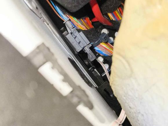 [广州·粤A] 二手奔驰奔驰C级2017款 C 200 L 运动版