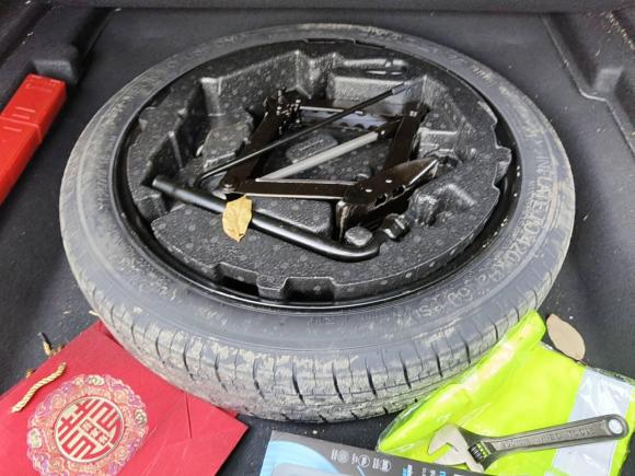 [武汉·鄂A] 二手领克领克032021款 1.5TD DCT劲 冠军版