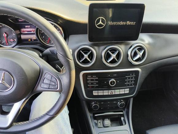 [合肥·沪A] 二手奔驰奔驰GLA2017款 GLA 200 动感型