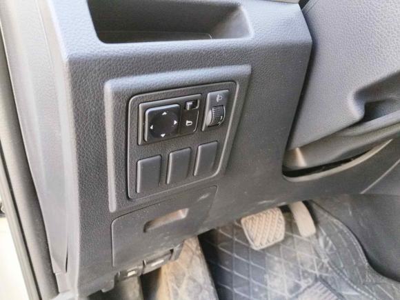 [常州·苏D] 二手启辰启辰T70X2015款 2.0L CVT睿趣运动版