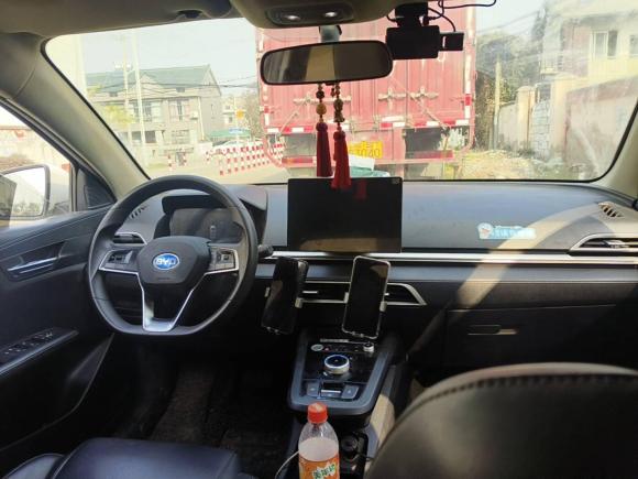 [宁波·浙B] 二手比亚迪比亚迪e32021款 领畅版