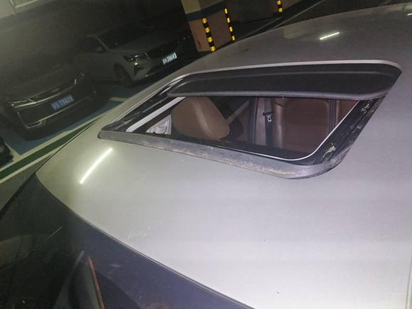 [深圳·粤B] 二手奥迪奥迪A4L2015款 45 TFSI quattro个性运动型