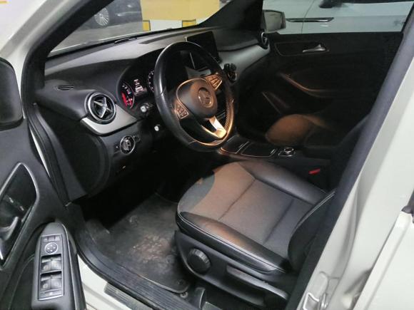 [上海·沪B] 二手奔驰奔驰B级2015款 B 200 动感型