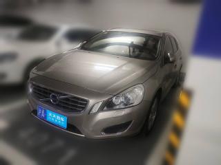 沃尔沃沃尔沃V602013款 T5 智雅版「上海二手车」「天天拍车」