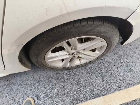 [南昌·赣A] 二手丰田雷凌2021款 双擎 1.8H E-CVT豪华版