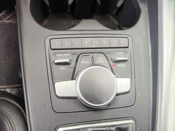 [常州·苏D] 二手奥迪奥迪A4L2017款 Plus 40 TFSI 风尚型