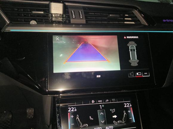 [深圳·粤B] 二手奥迪奥迪e-tron2021款 50 quattro 豪华型