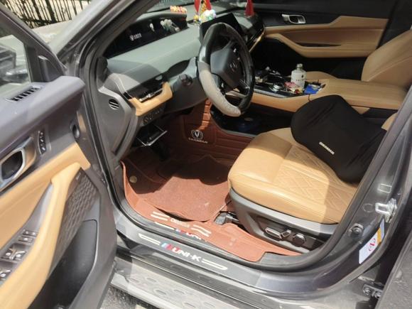 [杭州·浙E] 二手长安长安UNI-K2021款 2.0T 尊贵型