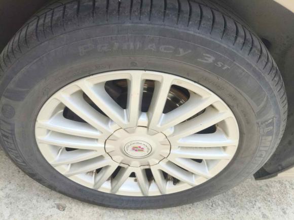 [无锡·苏B] 二手凯迪拉克SLS赛威2011款 2.0T 精英型