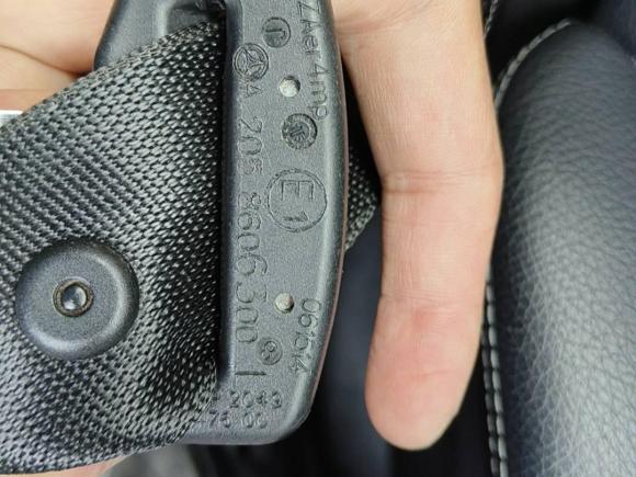 [广州·桂N] 二手奔驰奔驰C级2016款 C 200 运动版