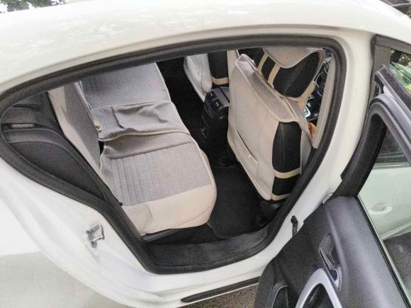 [无锡·苏B] 二手别克君威2015款 1.6T 领先技术型