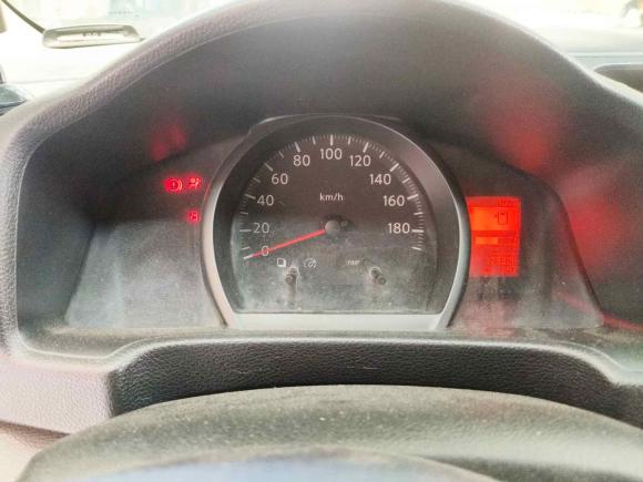 [佛山·粤E] 二手日产日产NV2002011款 1.6L 232座 尊雅型