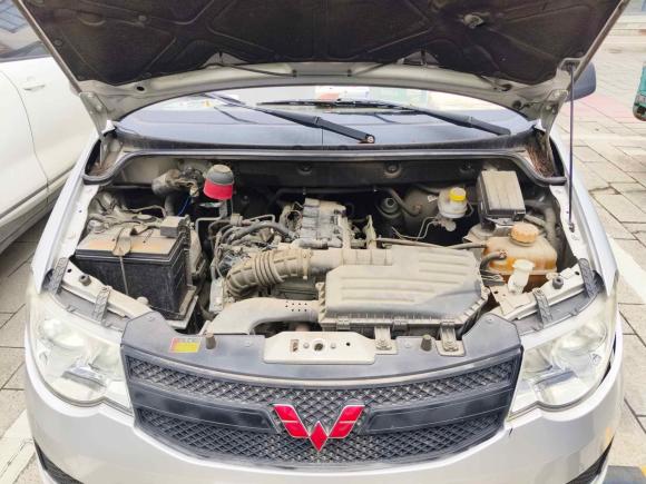 [无锡·苏B] 二手五菱汽车五菱宏光2015款 1.5L S 基本型国V