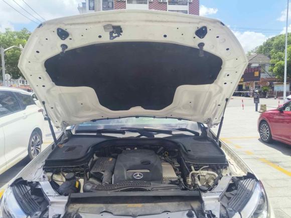 [上海·苏U] 二手奔驰奔驰GLC2017款 GLC 300 4MATIC 豪华型