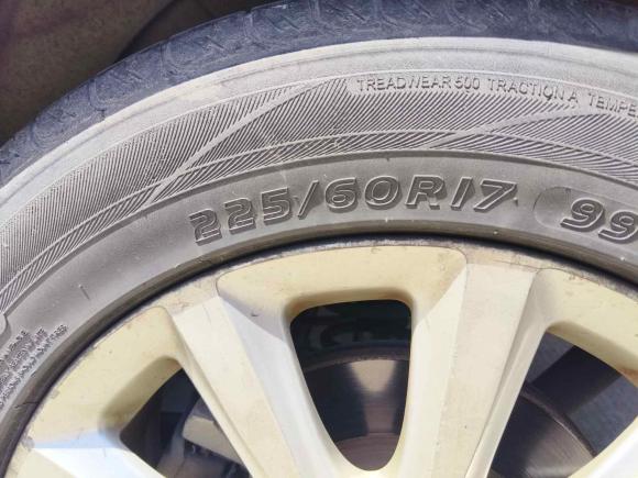 [南通·苏F] 二手别克别克GL82011款 3.0L GT豪华商务豪雅版