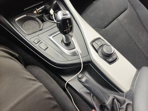 [上海·沪A] 二手宝马宝马1系2015款 118i 领先型