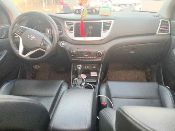 [南通·苏F] 二手现代途胜2015款 1.6T 双离合两驱智能型