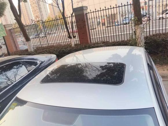 [武汉·鄂A] 二手大众桑塔纳2015款 1.6L 自动舒适版