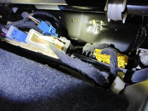 [上海·京J] 二手奔驰奔驰M级2014款 ML 320 4MATIC