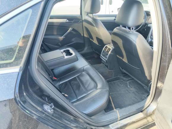 [上海·沪G] 二手大众帕萨特2014款 1.8TSI DSG尊荣版