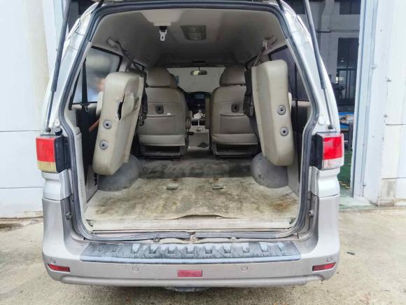 [上海·沪C] 二手东风风行菱智2016款 M5 2.0L 7座长轴豪华型