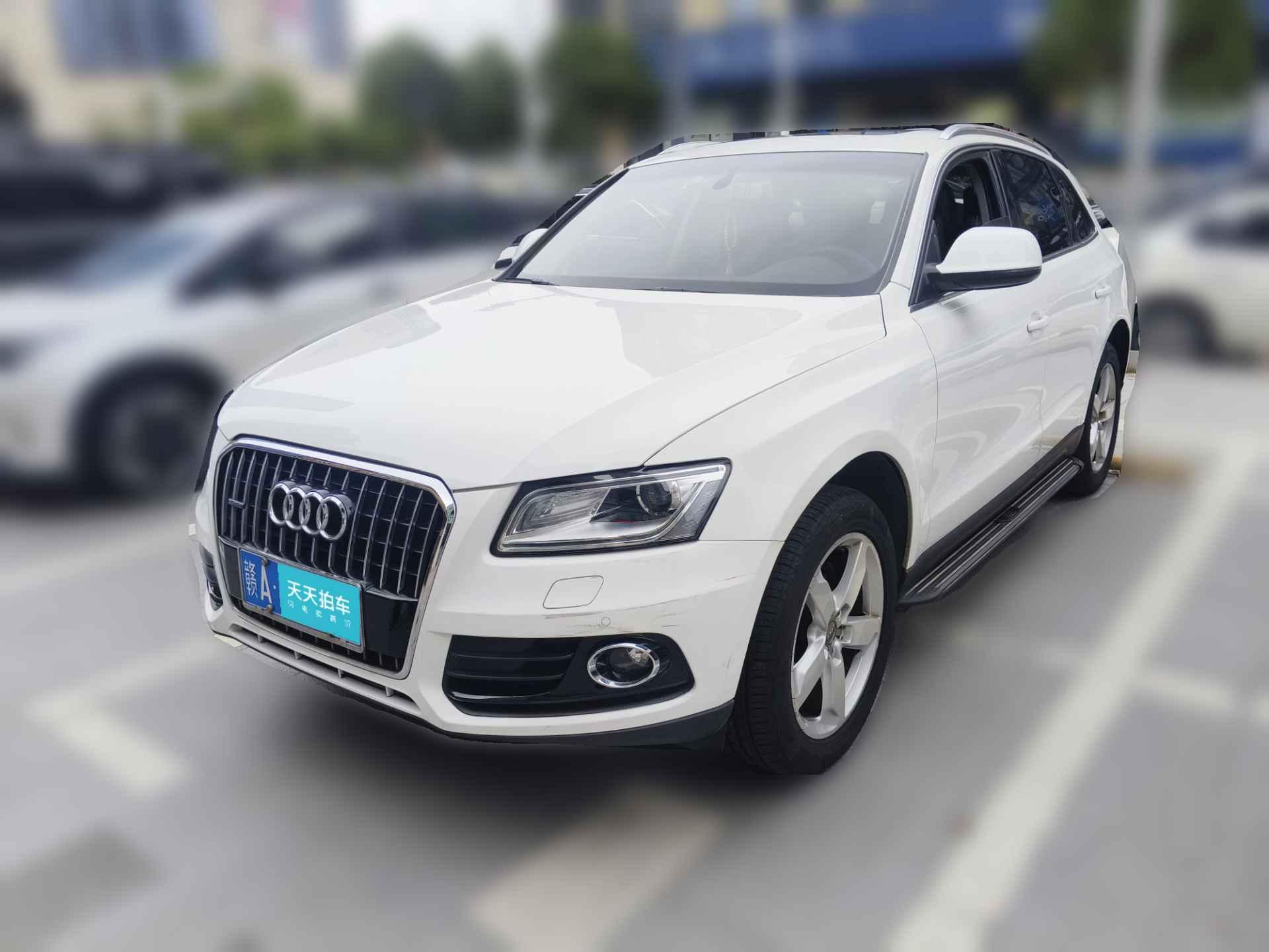 [南昌·赣A] 奥迪奥迪Q52015款 40 TFSI 舒适型