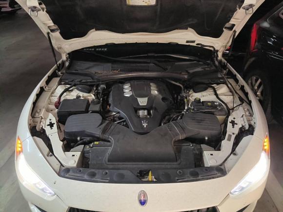 [广州·粤T] 二手玛莎拉蒂Ghibli2014款 3.0T 标准版