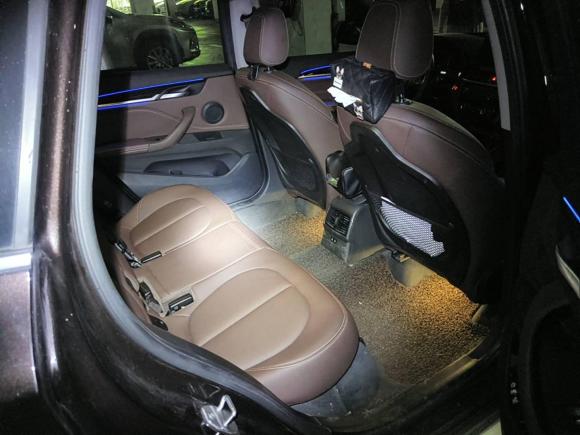 [上海·沪B] 二手宝马宝马X12020款 xDrive25Li 尊享型