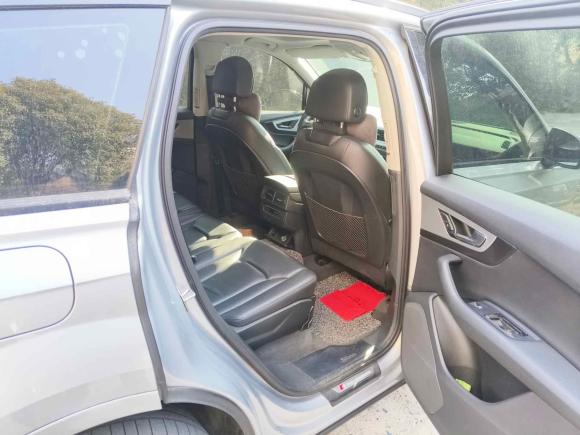 [上海·苏U] 二手奥迪奥迪Q72016款 40 TFSI 舒适型