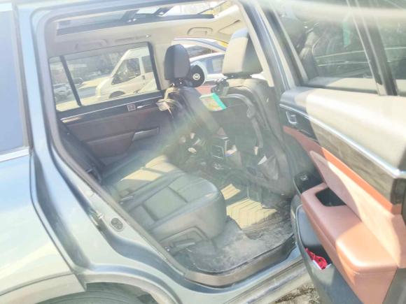 [广州·粤A] 二手广汽传祺传祺GS82017款 320T 两驱豪华智联版（七座）