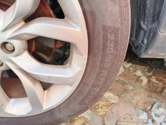 [上海·沪A] 二手路虎发现神行2016款 2.0T HSE