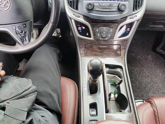 [合肥·皖H] 二手别克君越2013款 2.4L SIDI精英舒适型