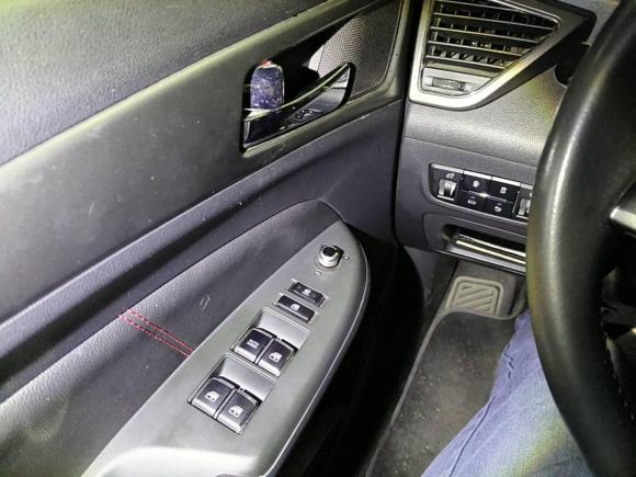 [苏州·苏E] 二手长安长安CS752014款 2.0L 手动领先型 国V