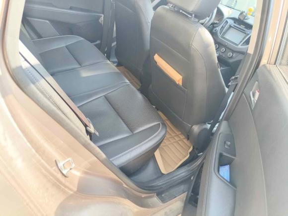 [上海·沪C] 二手现代北京现代ix252015款 1.6L 自动两驱智能型GLS