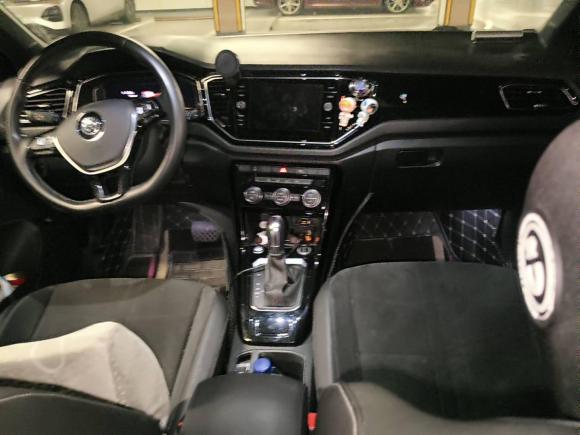 [上海·沪B] 二手大众T-ROC探歌2018款 280TSI DSG两驱豪华型 国V