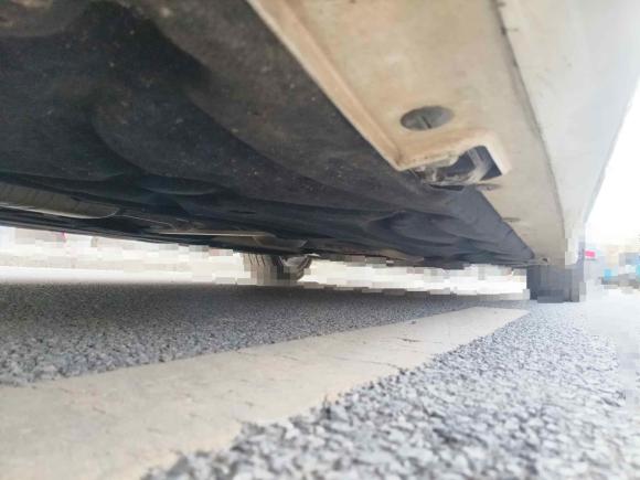 [武汉·鄂W] 二手奔驰奔驰E级2015款 改款 E 260 L 运动型