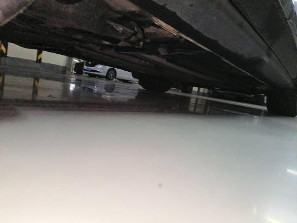 [青岛·鲁B] 二手标致标致30082013款 2.0L 自动潮流版