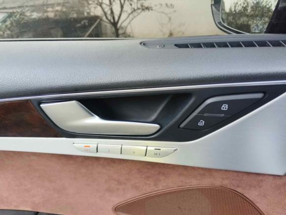 [杭州·浙A] 二手奥迪奥迪A82013款 A8L 50 TFSI quattro舒适型
